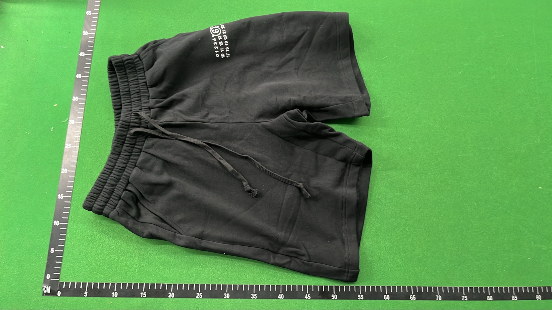 Shorts — P*ra*d*a 4