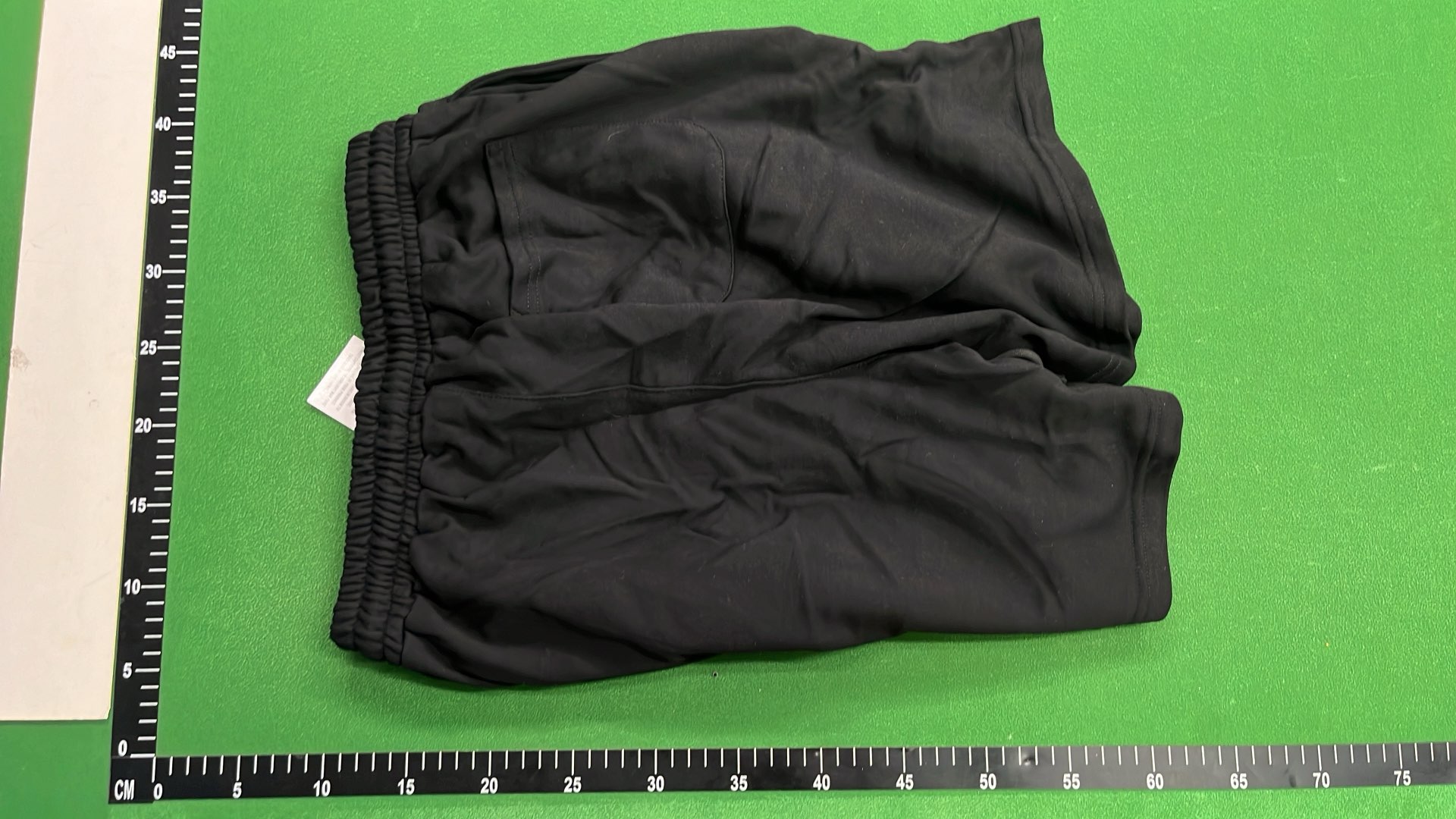 Shorts — P*ra*d*a 9