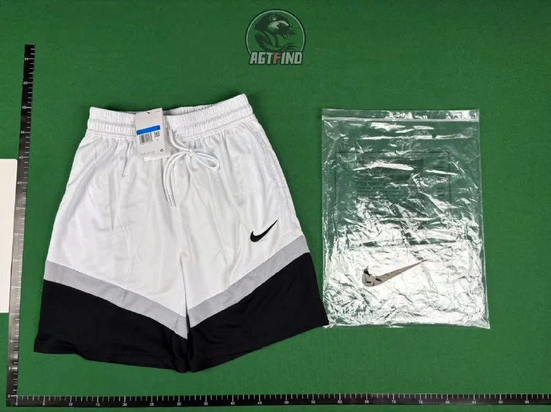 Sports Shorts — #1128 4