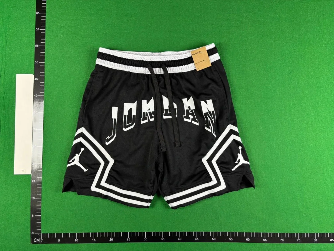 Loose-Fit Shorts — #1162 4