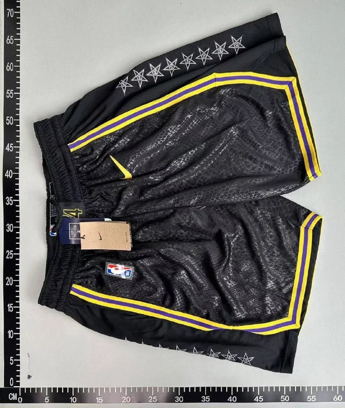 Pants & Shorts — Item 1186 4