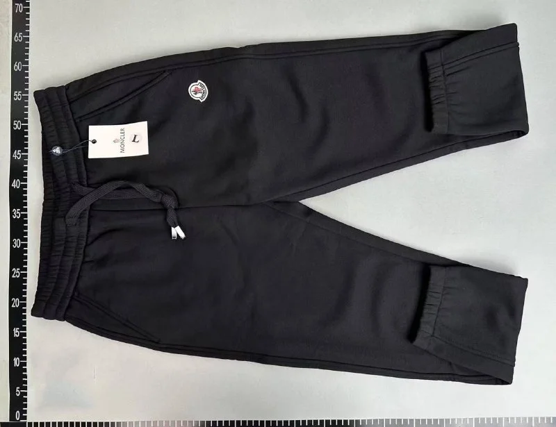Pants & Shorts — Item 1245 8