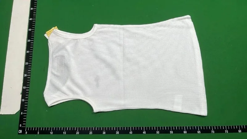T-Shirt — Item 1331 4