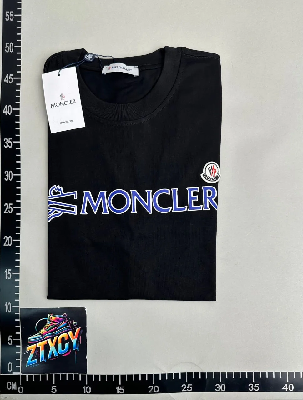 Unisex Short-Sleeve Embroidered T-Shirt — CY 3