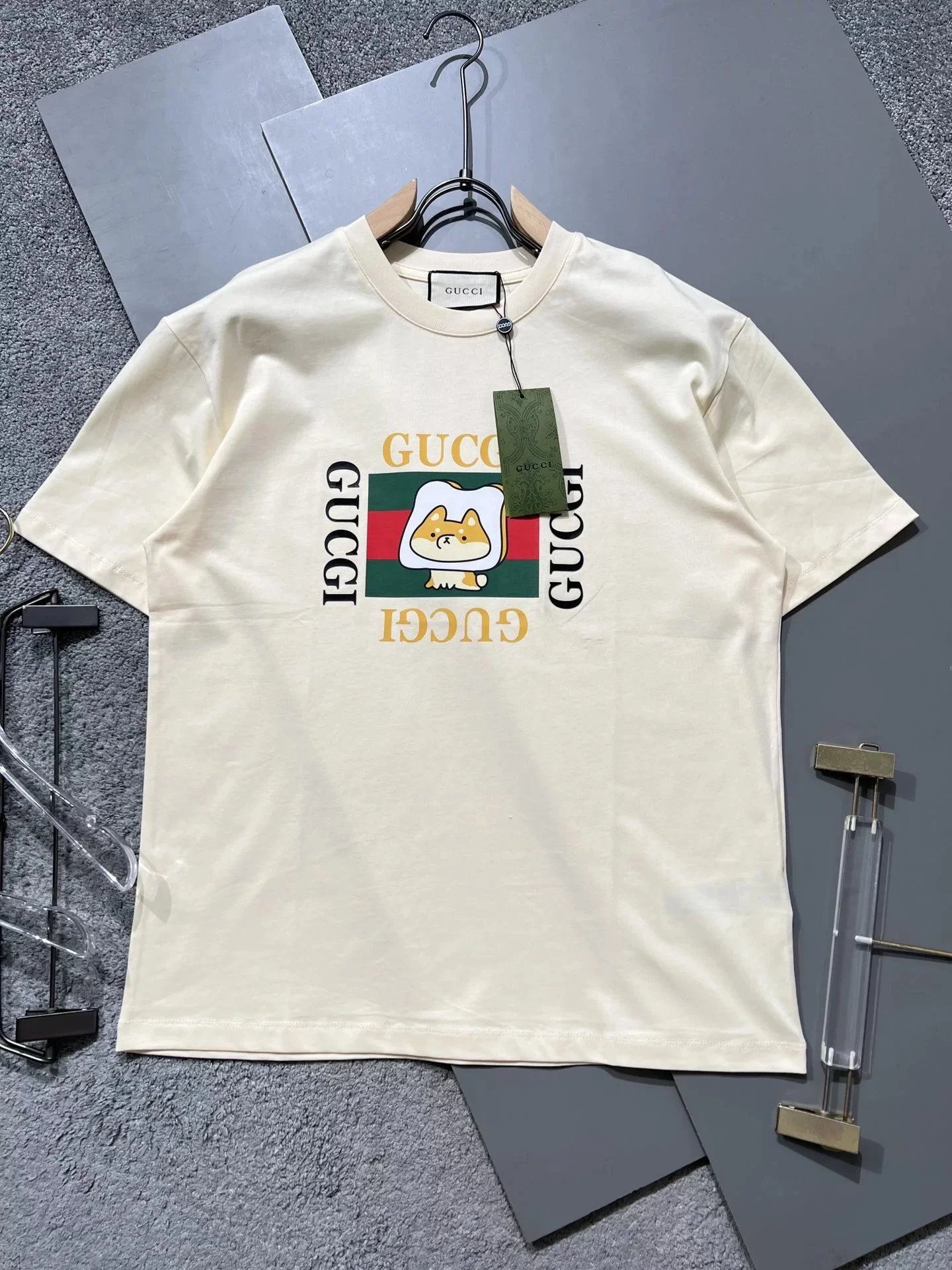 Short-Sleeve T-Shirt — GC — #1372