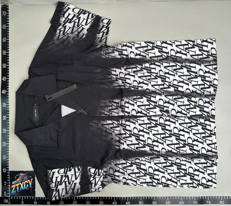 Unisex Loose-Fit Plus-Size Short-Sleeve Letter-Graphic T-Shirt & Shorts Set 3