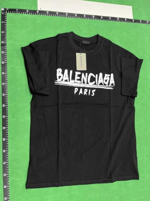 Short-Sleeve T-Shirt — DQ1 6
