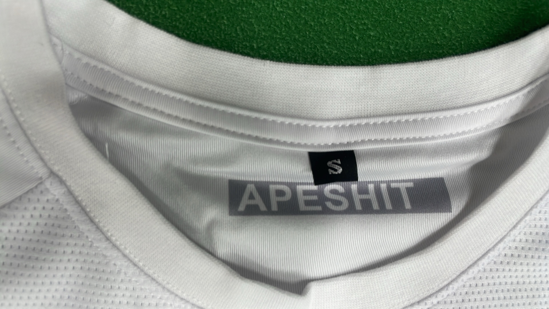 Short-Sleeve Embroidered Sports Jersey — Apeshit 3