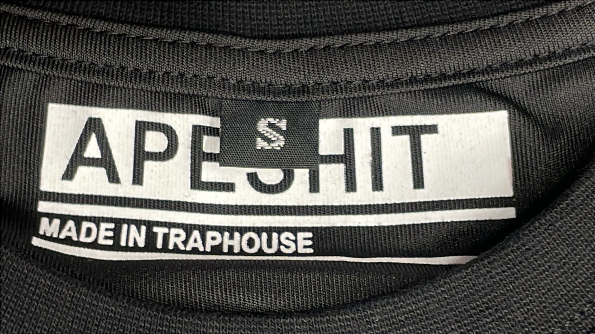 Short-Sleeve Embroidered Sports Jersey — Apeshit 7