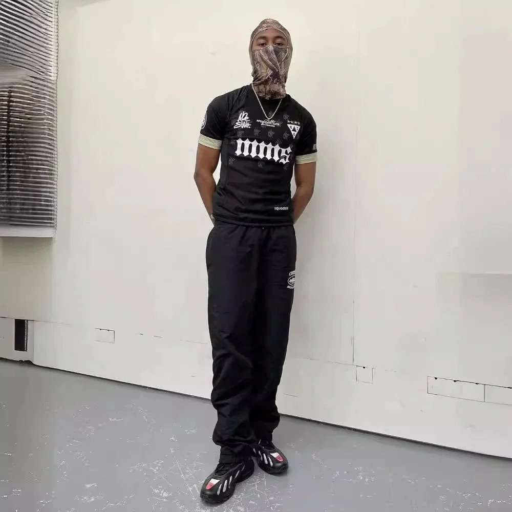 Short-Sleeve Embroidered Sports Jersey — Apeshit