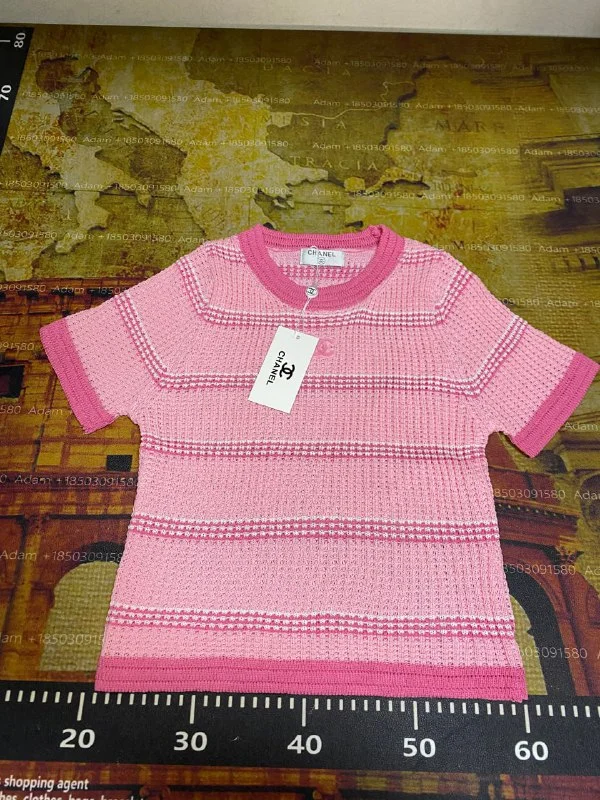 Hoodies & Sweaters — Item 1566 4