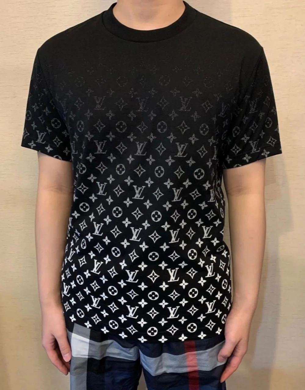 L niche style Short-Sleeve Top 4