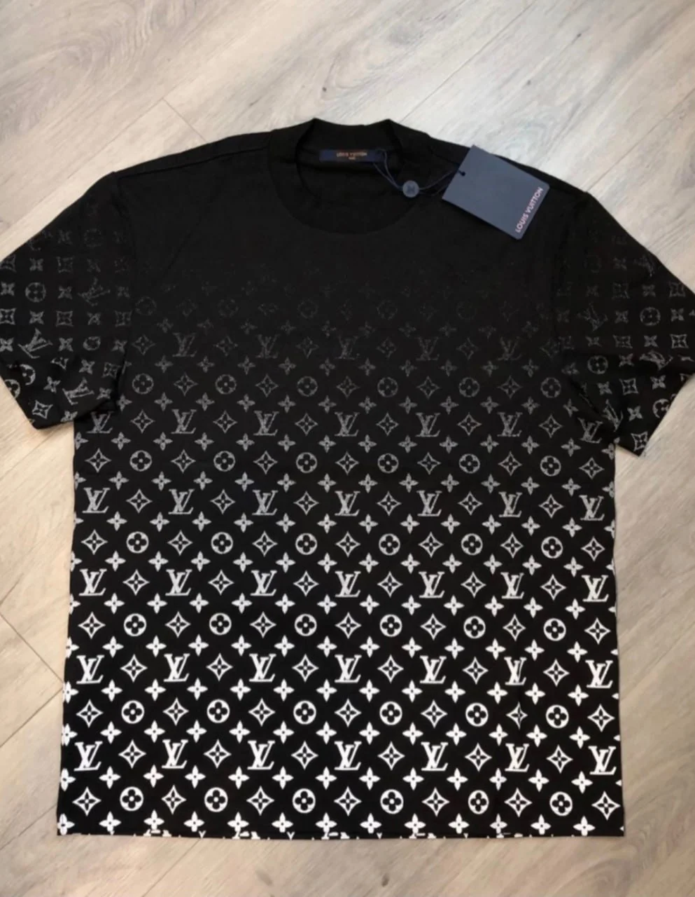 L niche style Short-Sleeve Top 5