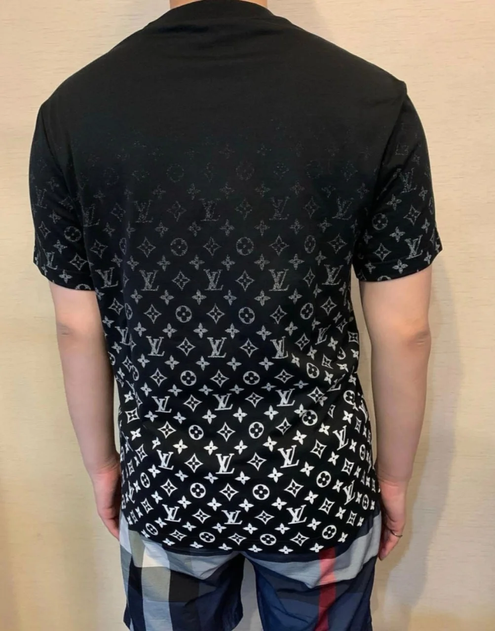 L niche style Short-Sleeve Top 6