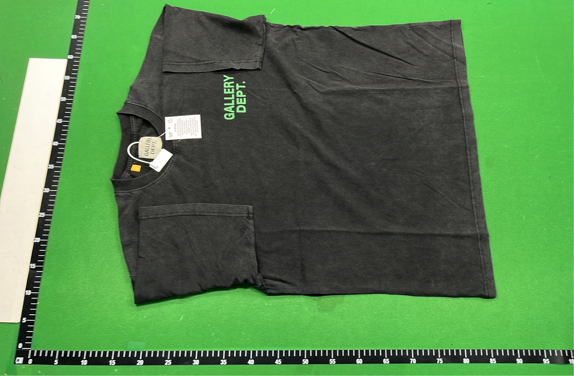 Short-Sleeve T-Shirt — GD / m19 8
