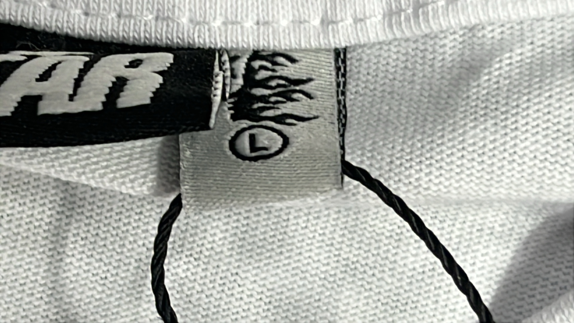 T-Shirt — #1724 11