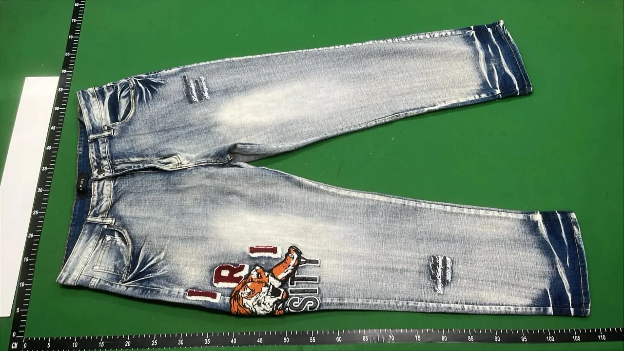 Jeans — W2C-221 3