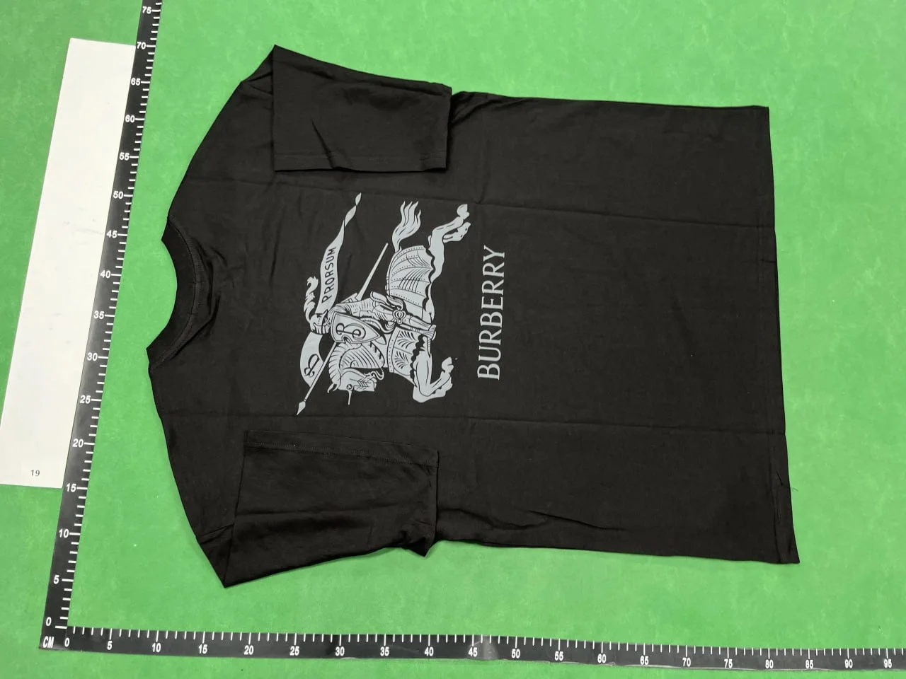 Short-Sleeve Embroidered T-Shirt Selection — OJ02 5