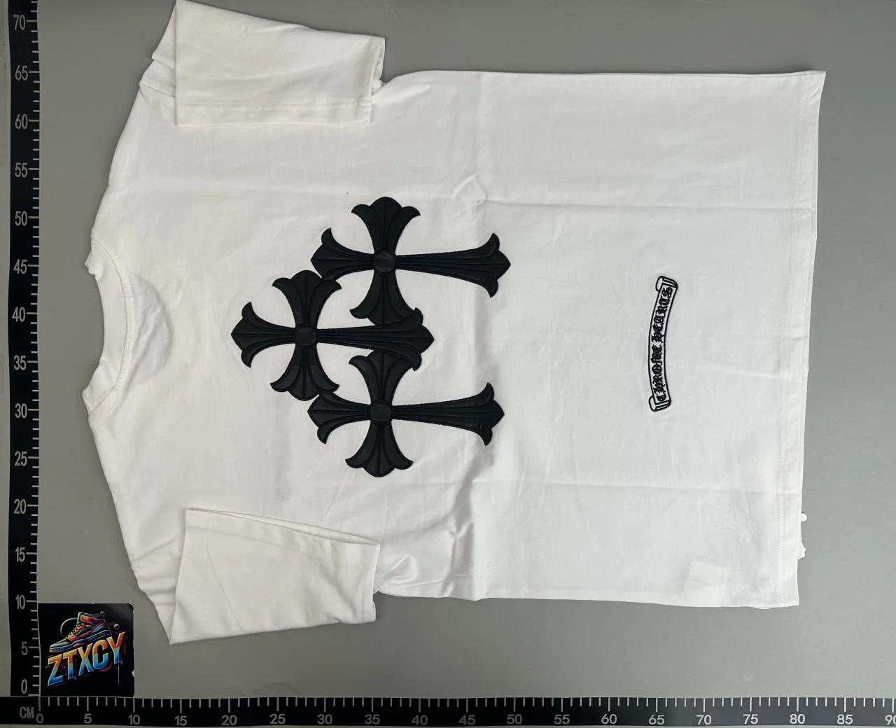Unisex Short-Sleeve T-Shirt Selection — CY 5
