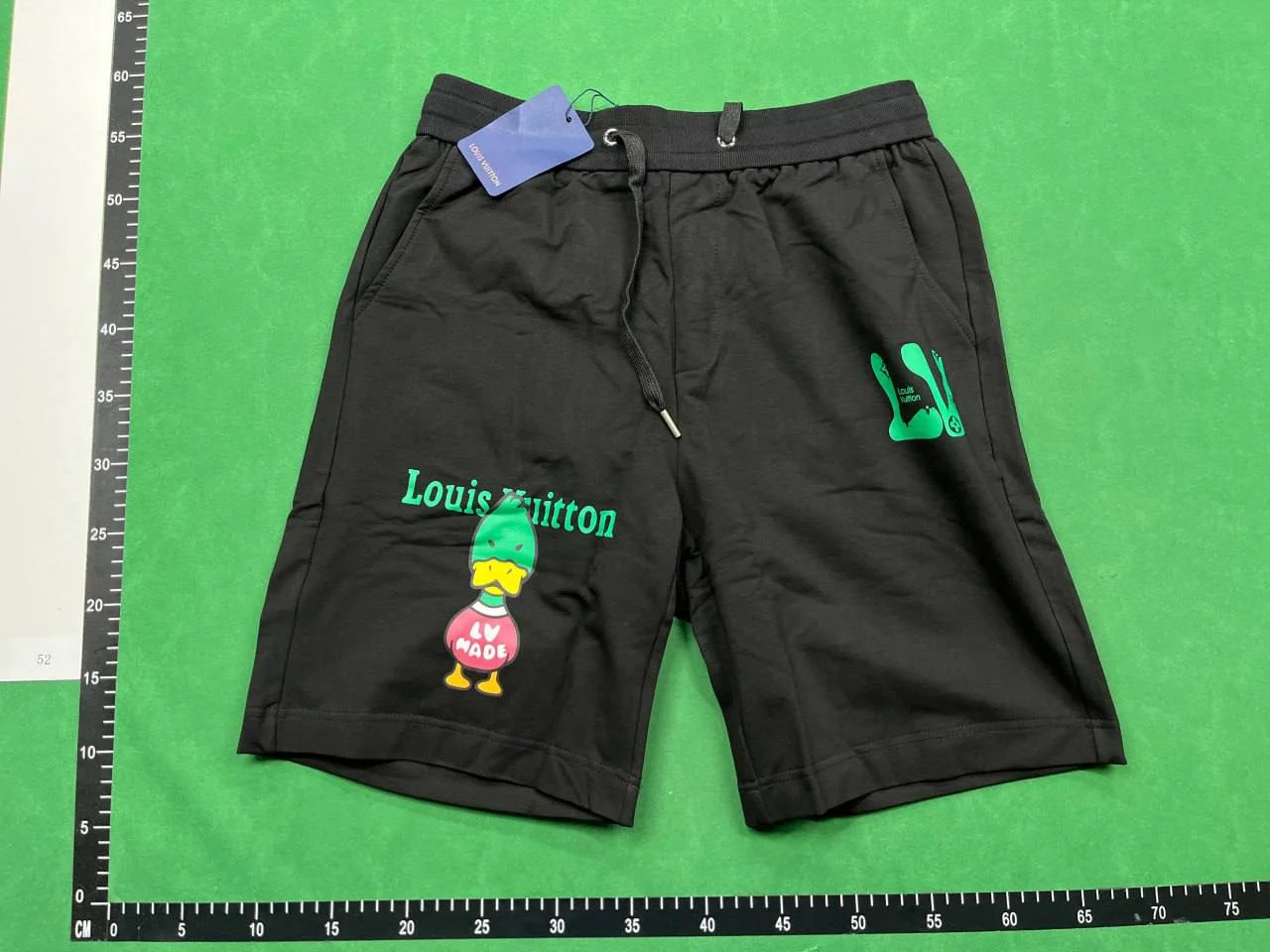 Pants & Shorts — QZ18 3
