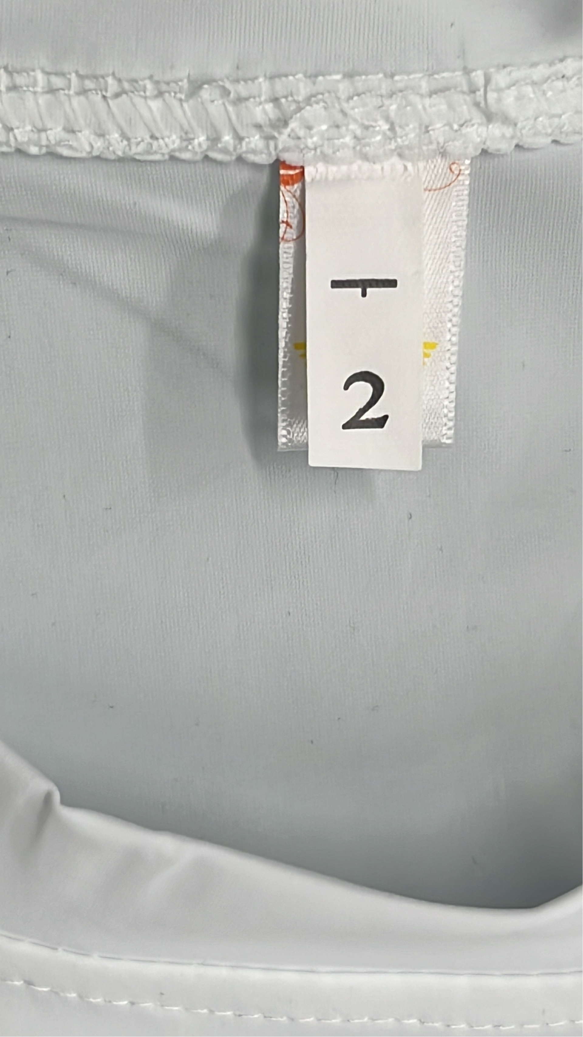 Youth version of active short-sleeves. Returns and exchanges are not supported 7