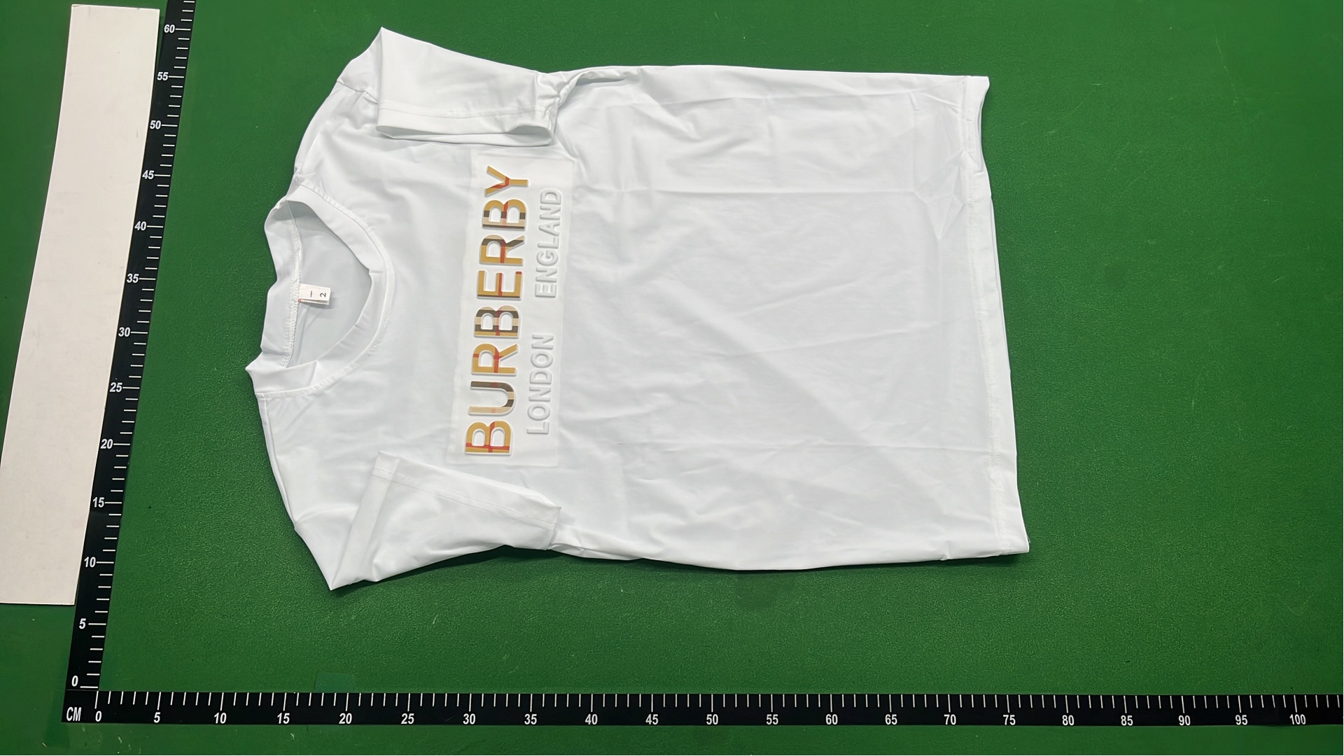 Youth version of active short-sleeves. Returns and exchanges are not supported 8