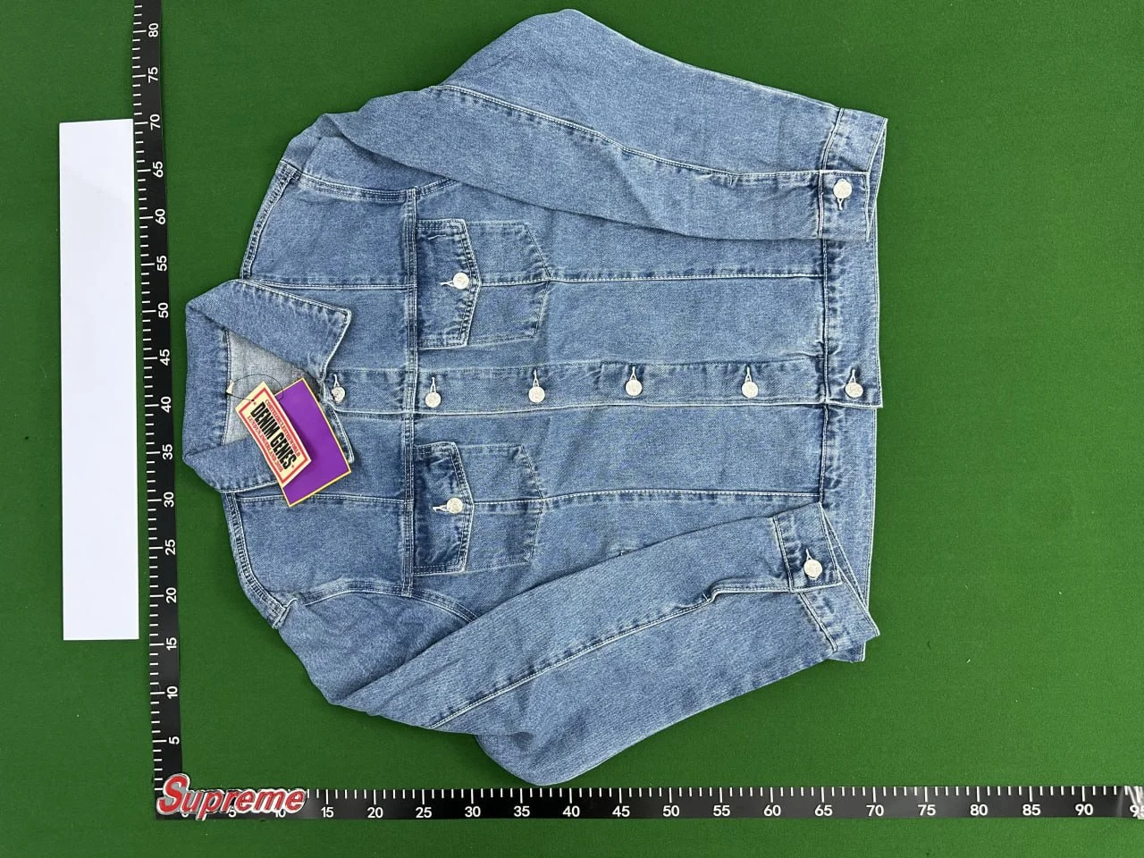 Clothing Set — Item 2229 3
