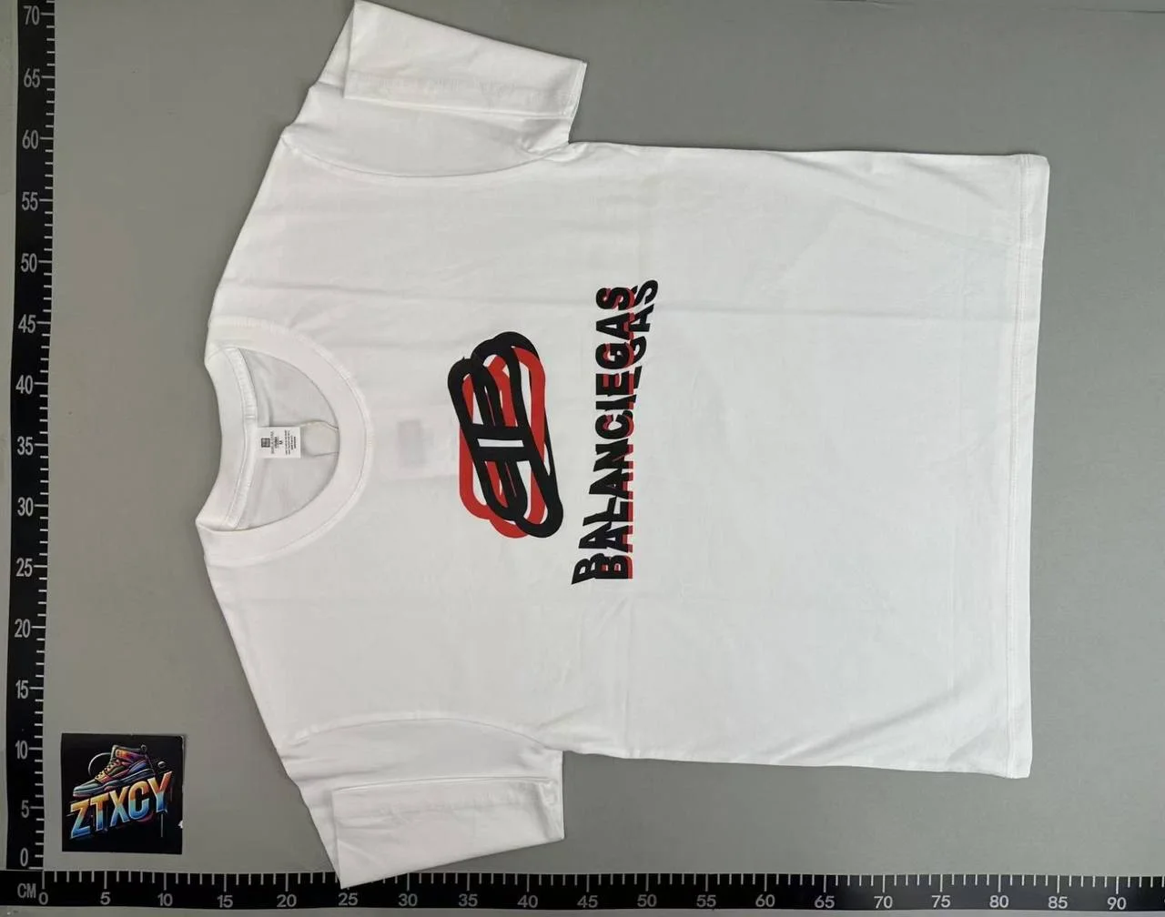 Short-Sleeve T-Shirt — D70 / L1 3