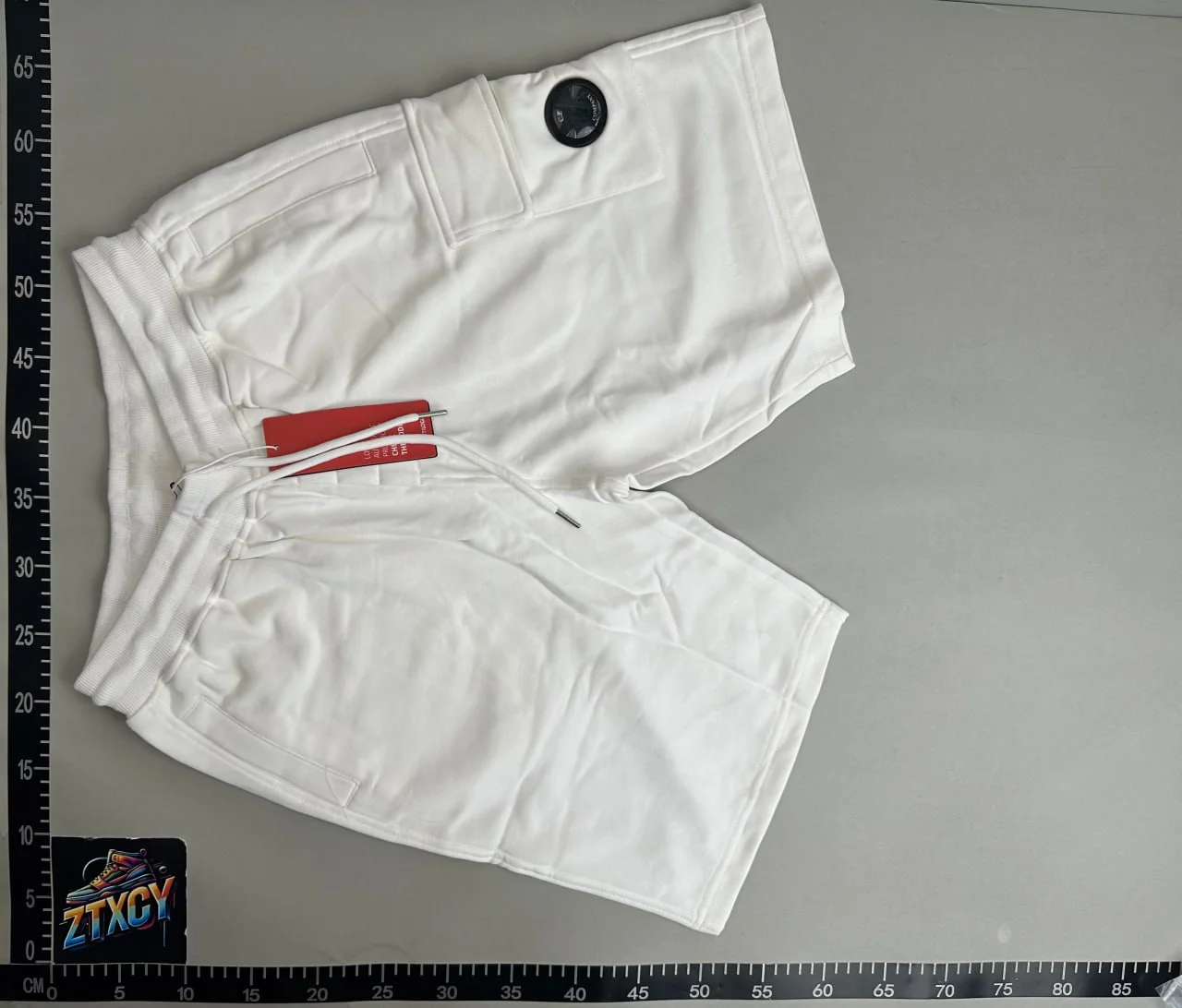 Unisex Loose-Fit Shorts — CY 4