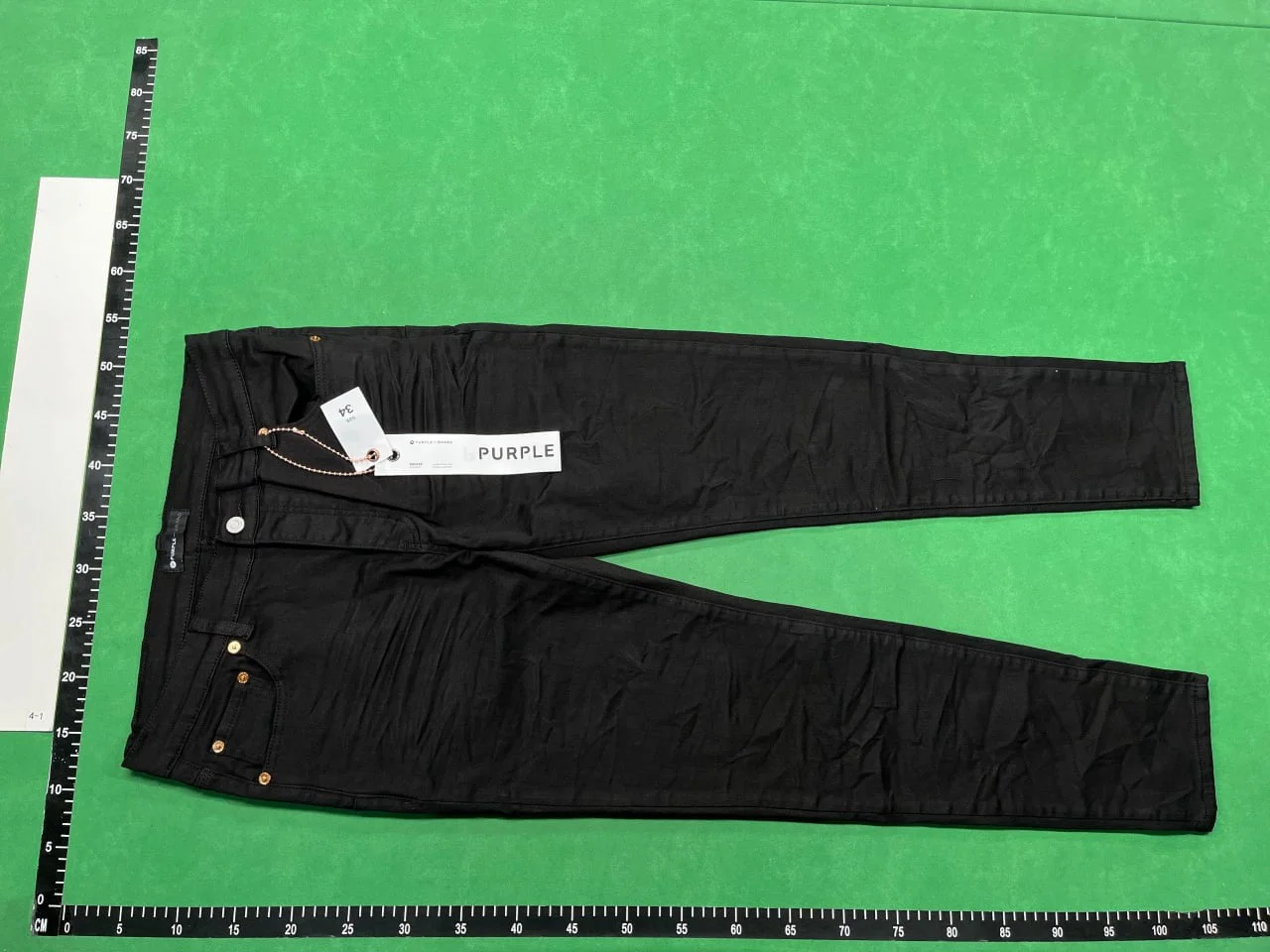 Jeans — YQ09 4
