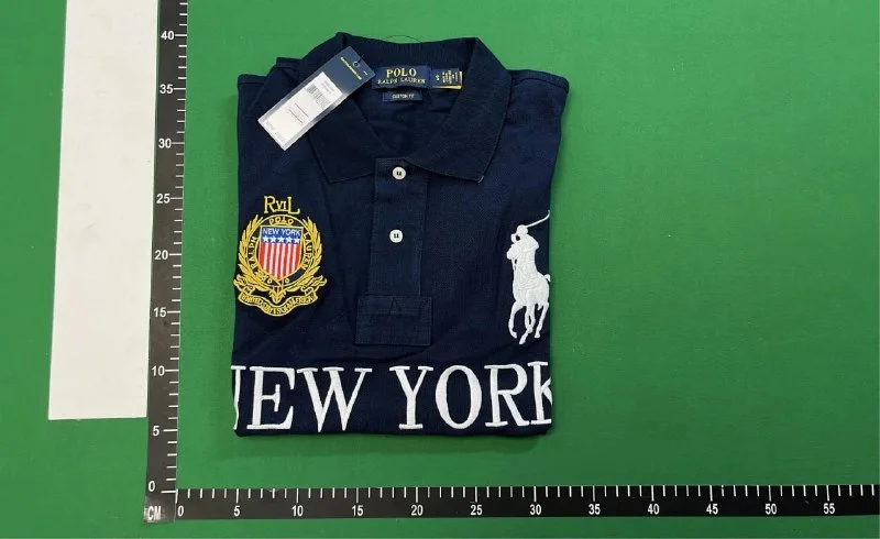 2-ST-001 — T-Shirt 5