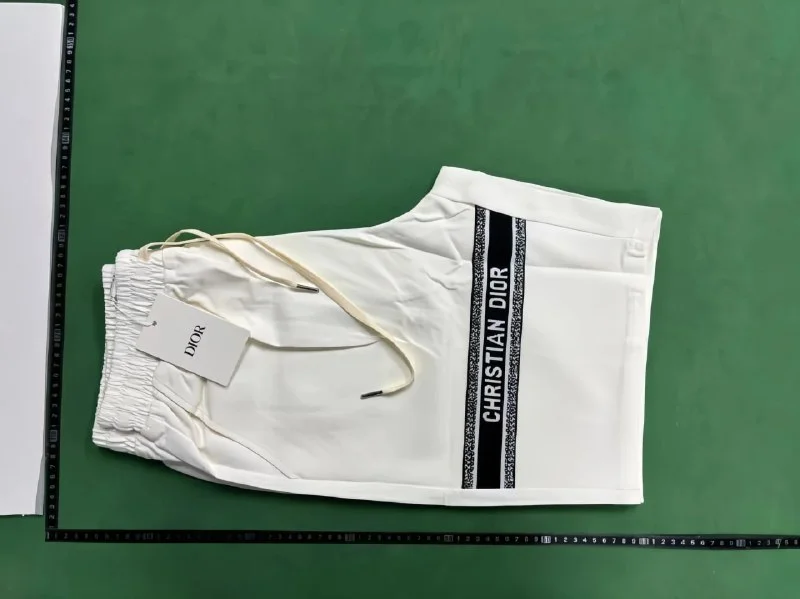 Pants & Shorts — XMT18 / CRESCITAWhats — #2338 3