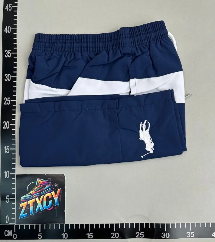 Shorts — #2372 3