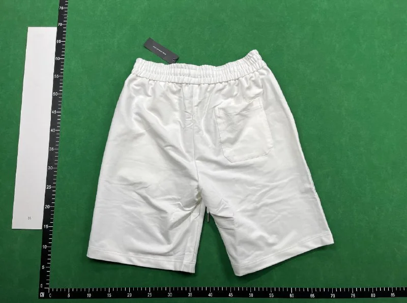 Shorts — B577 4