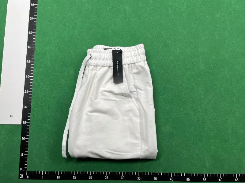 Shorts — B577 5