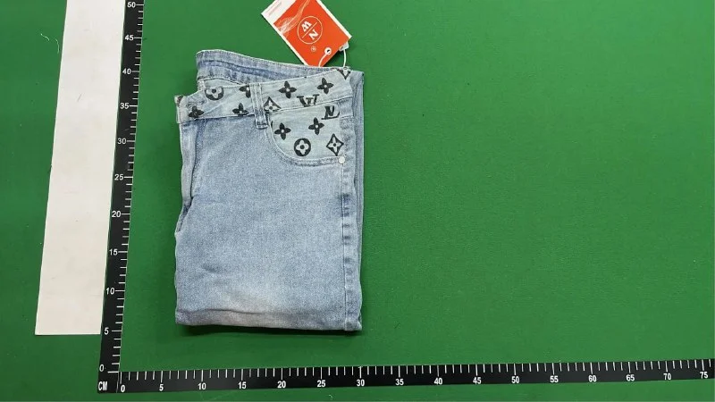 Jeans — #2498 5