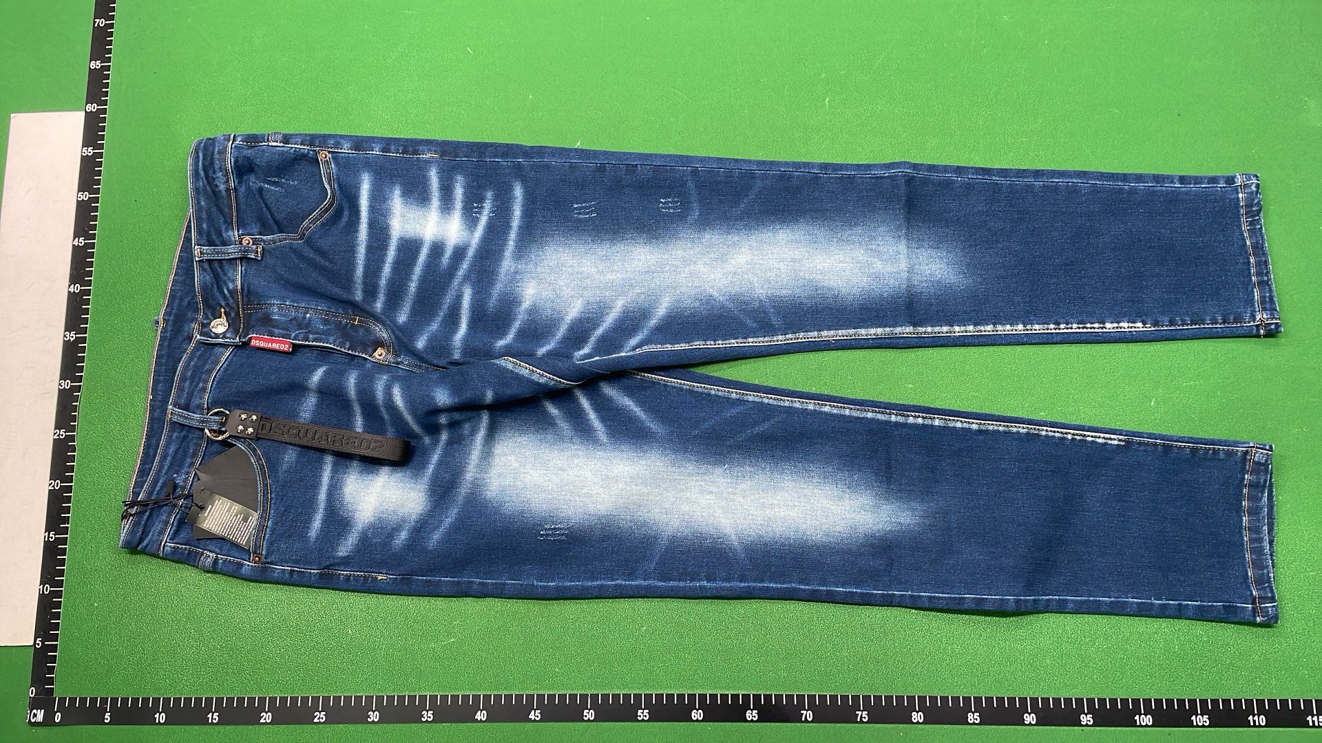 Jeans — #2519 4