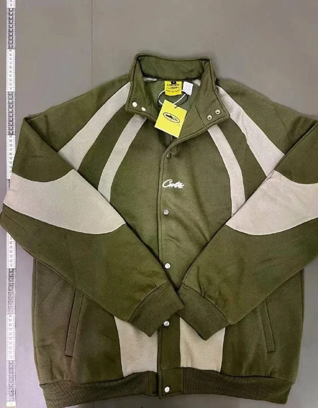 Clothing Set — Item 2539 3