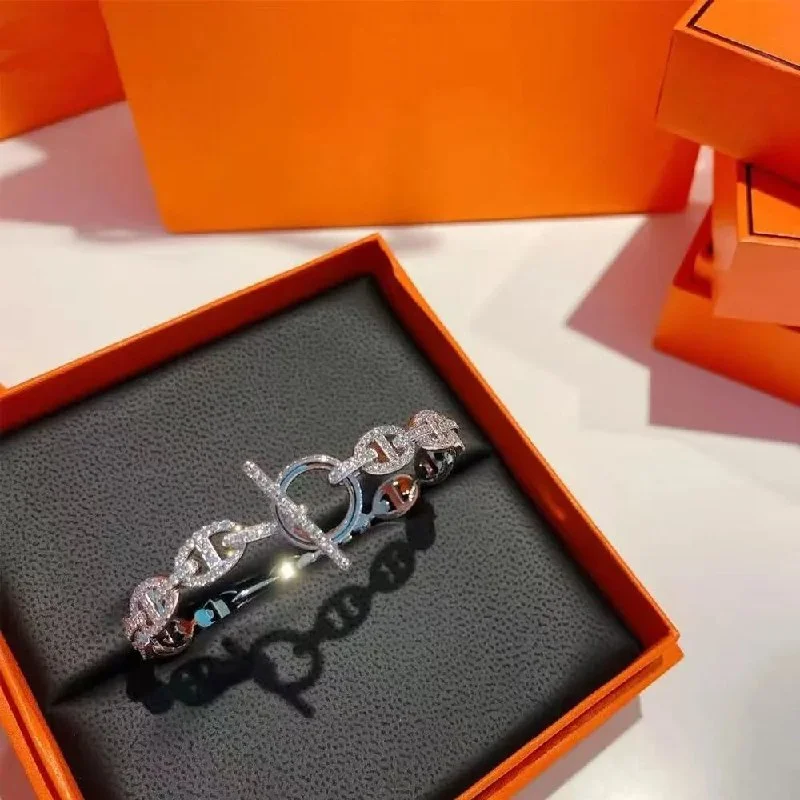 Jewellery — ZW-1 / H*r*m* 6