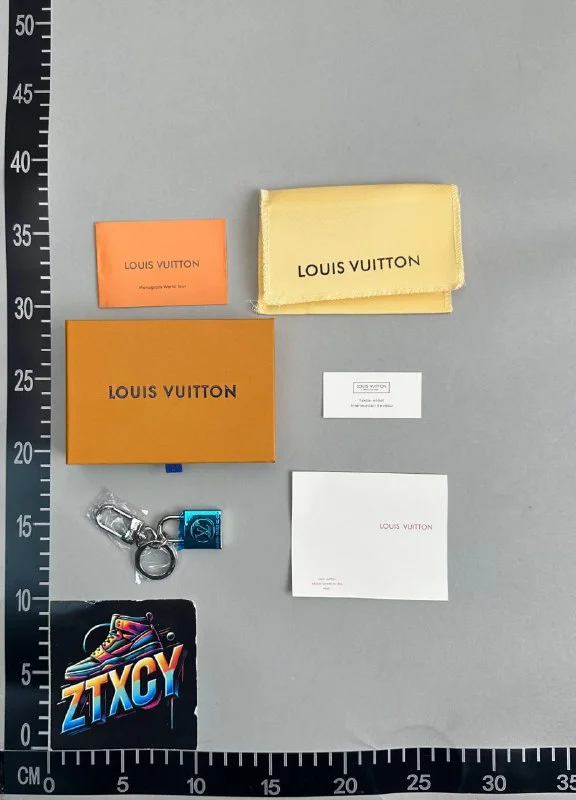 Accessory — Item 2649 5