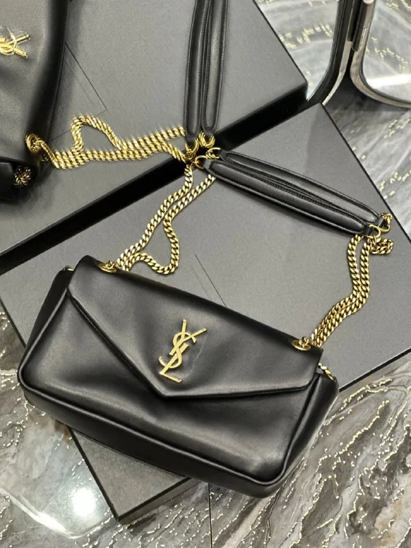 Women's Accessory 6