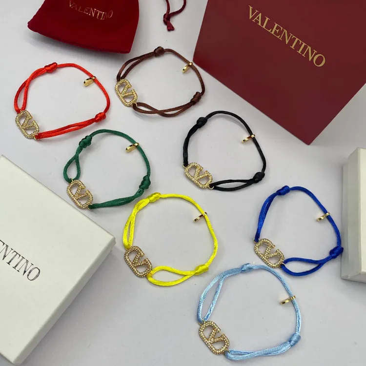 Letter-Graphic Bracelet — #2712 2