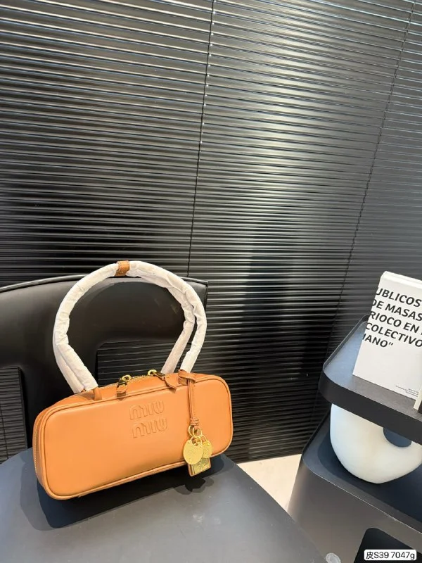 Bag Selection — #2753 3