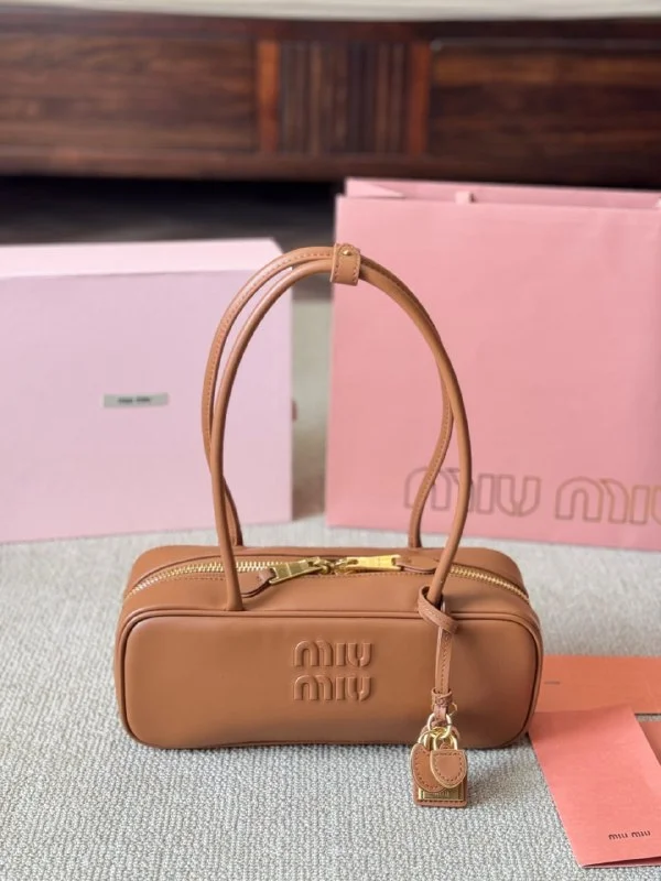 Bag Selection — #2753 5