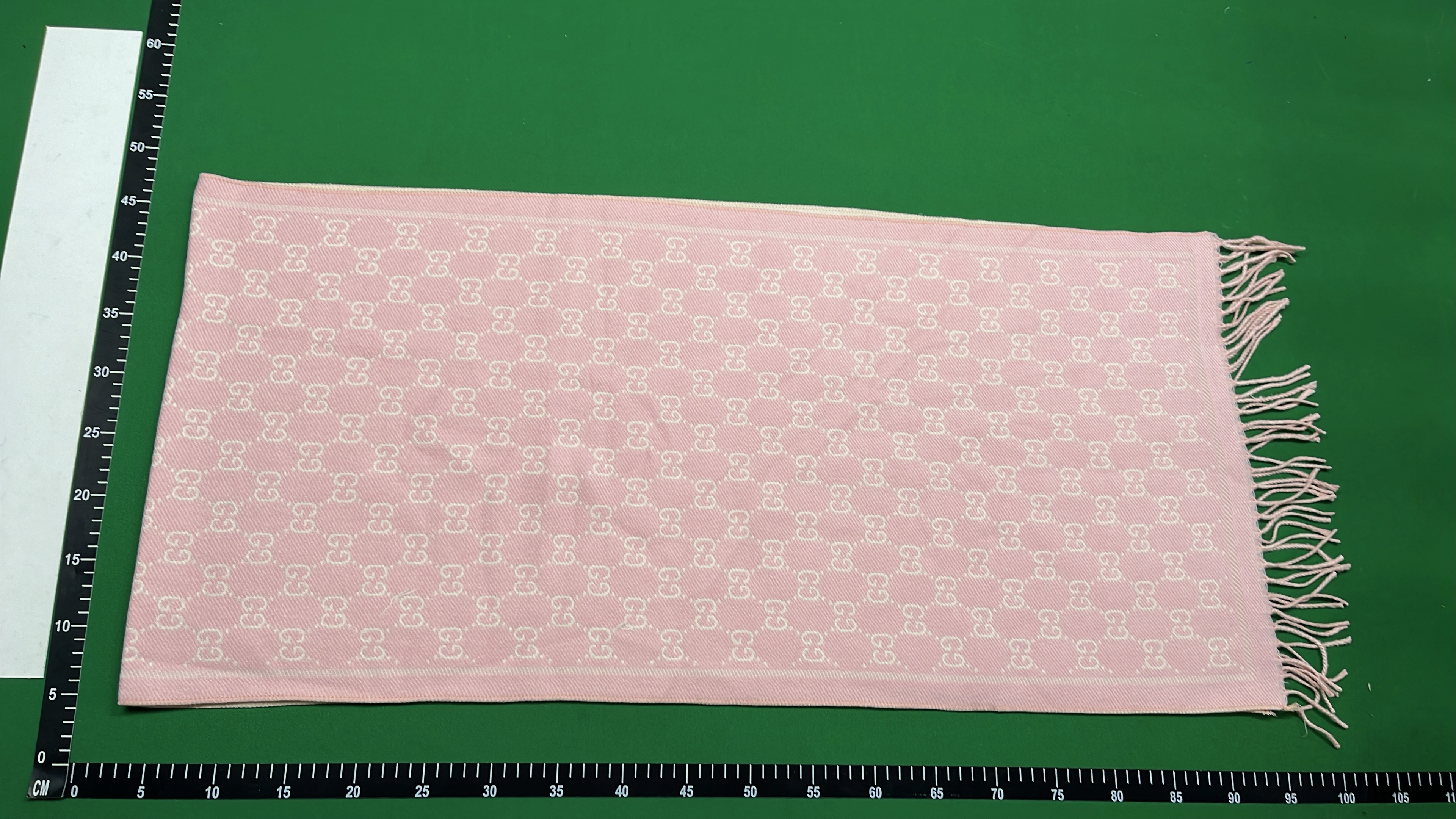 Scarf — GU / CY 3