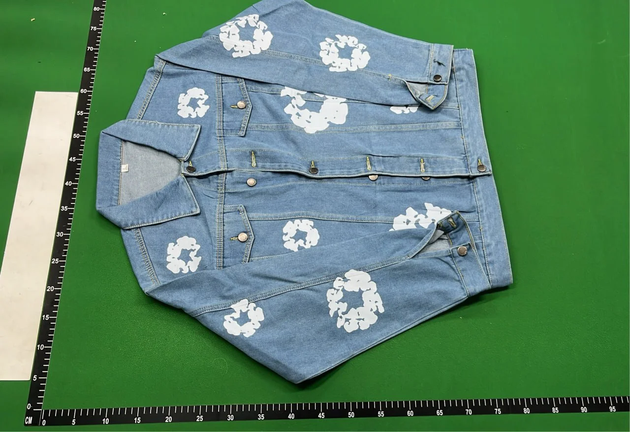 DEMIN TE RS — Jacket 4