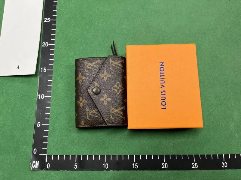 Wallet — #3054 3