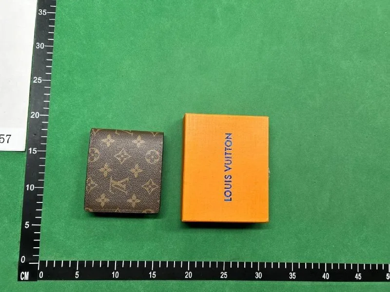 Wallet — #3060 4