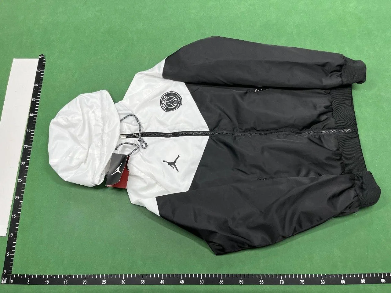 Jacket — Item 3062 5