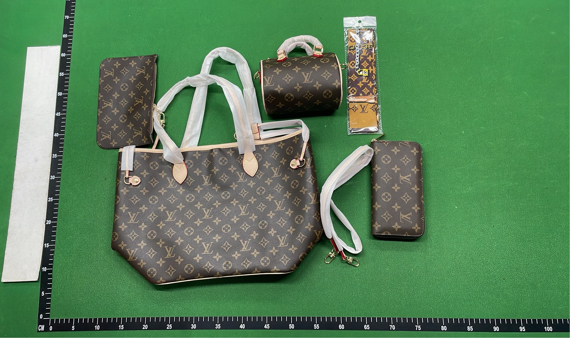 Bag — K4-00210 8